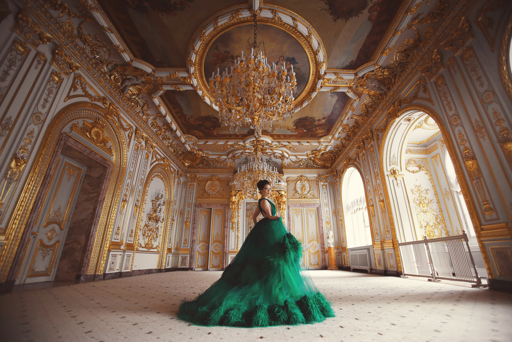 chandelier cleaning service